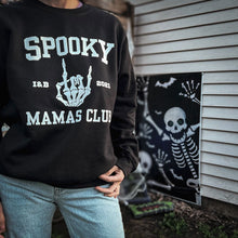 Load image into Gallery viewer, Spooky Mamas Club Tee Black
